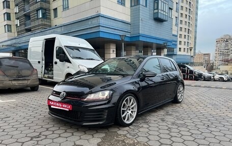 Volkswagen Golf GTI VII, 2014 год, 2 070 000 рублей, 10 фотография
