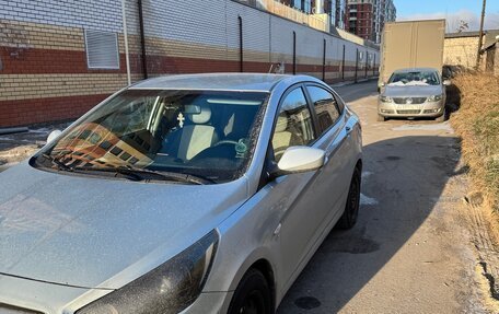 Hyundai Solaris II рестайлинг, 2011 год, 535 000 рублей, 6 фотография