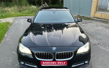 BMW 5 серия, 2015 год, 2 000 000 рублей, 8 фотография