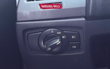 BMW 1 серия, 2005 год, 525 000 рублей, 11 фотография