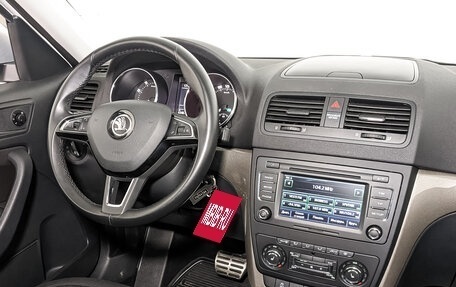 Skoda Yeti I рестайлинг, 2014 год, 1 350 000 рублей, 25 фотография