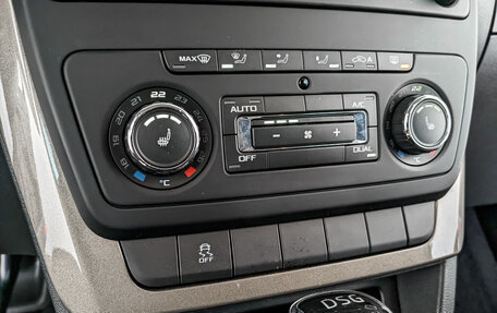 Skoda Yeti I рестайлинг, 2014 год, 1 350 000 рублей, 26 фотография