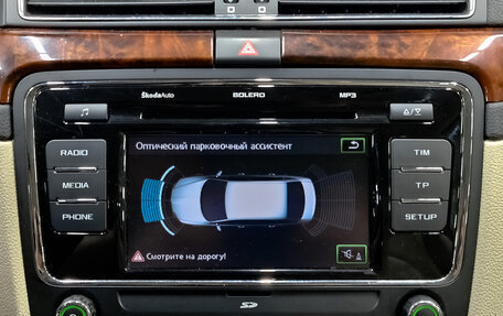 Skoda Superb III рестайлинг, 2012 год, 1 970 000 рублей, 14 фотография