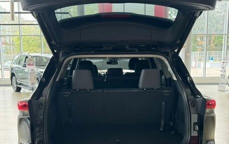 Toyota Highlander, 2024 год, 8 450 000 рублей, 13 фотография