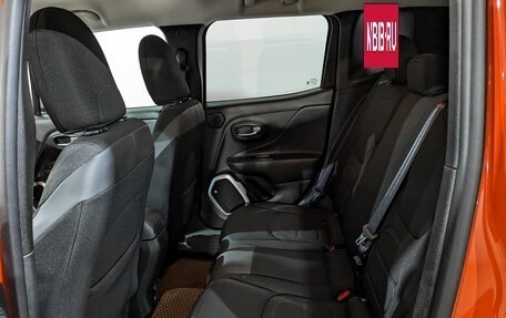 Jeep Renegade I рестайлинг, 2016 год, 1 550 000 рублей, 18 фотография