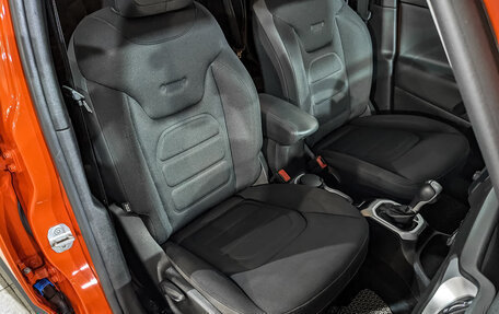 Jeep Renegade I рестайлинг, 2016 год, 1 550 000 рублей, 24 фотография