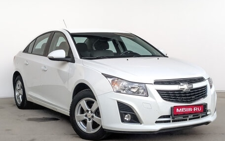 Chevrolet Cruze II, 2013 год, 895 000 рублей, 3 фотография