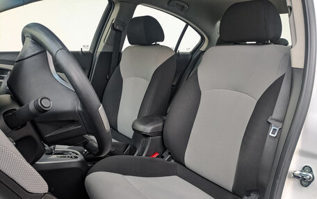 Chevrolet Cruze II, 2013 год, 895 000 рублей, 19 фотография