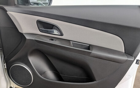 Chevrolet Cruze II, 2013 год, 895 000 рублей, 23 фотография