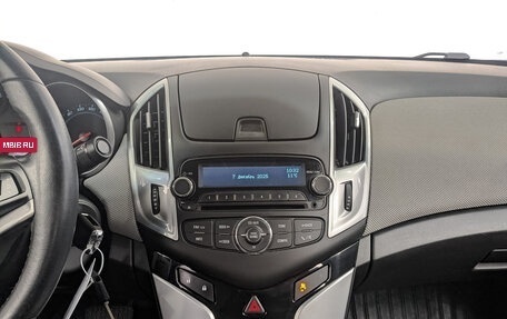 Chevrolet Cruze II, 2013 год, 895 000 рублей, 16 фотография