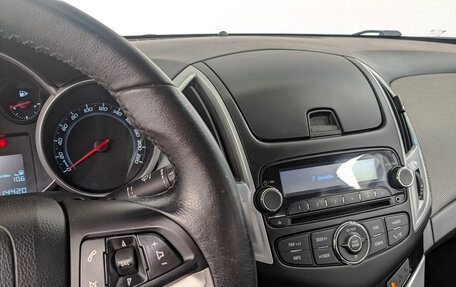 Chevrolet Cruze II, 2013 год, 895 000 рублей, 25 фотография