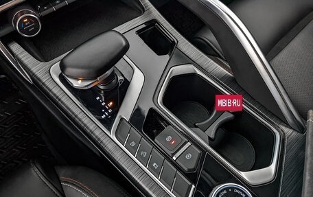 Geely Tugella FY11, 2022 год, 2 850 000 рублей, 21 фотография