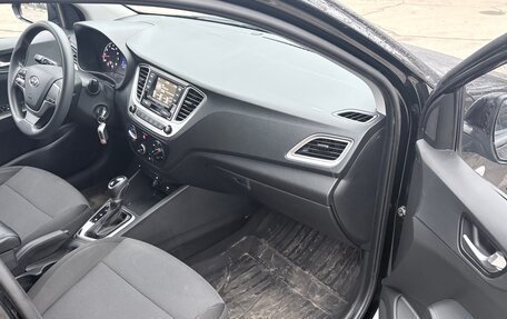 Hyundai Solaris II рестайлинг, 2022 год, 1 688 000 рублей, 22 фотография