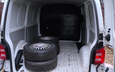 Volkswagen Transporter T6 рестайлинг, 2016 год, 2 100 000 рублей, 9 фотография