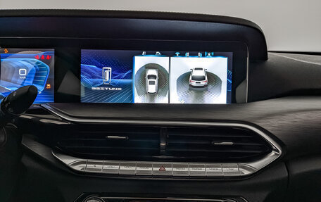 FAW Bestune T77, 2022 год, 1 640 000 рублей, 17 фотография