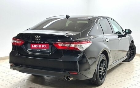 Toyota Camry, 2018 год, 2 958 000 рублей, 4 фотография