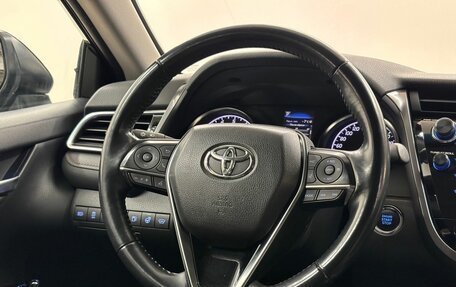 Toyota Camry, 2018 год, 2 958 000 рублей, 18 фотография