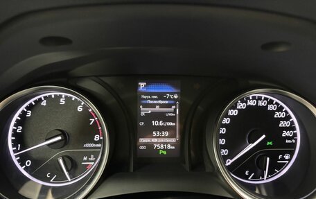 Toyota Camry, 2018 год, 2 958 000 рублей, 20 фотография