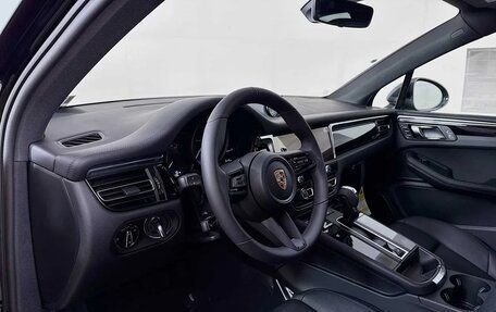 Porsche Macan I рестайлинг, 2025 год, 13 990 000 рублей, 11 фотография