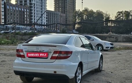 Mercedes-Benz CLC-Класс, 2009 год, 900 000 рублей, 4 фотография