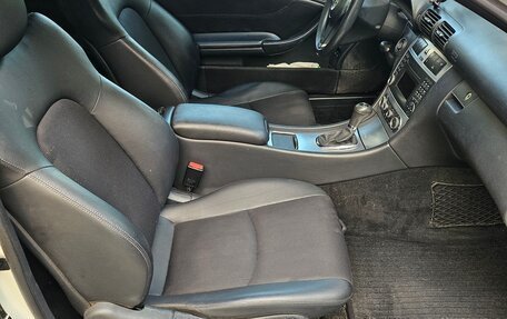 Mercedes-Benz CLC-Класс, 2009 год, 900 000 рублей, 11 фотография