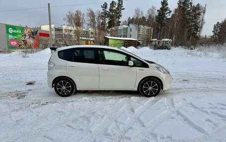 Honda Fit III, 2012 год, 825 000 рублей, 3 фотография