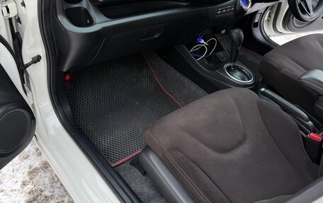 Honda Fit III, 2012 год, 825 000 рублей, 21 фотография