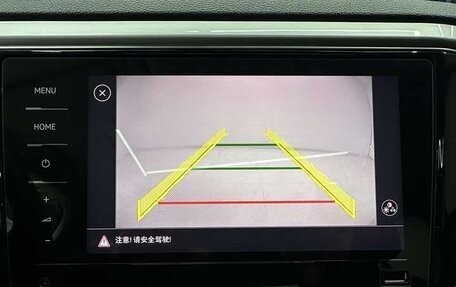 Volkswagen T-Cross I, 2021 год, 1 760 000 рублей, 9 фотография