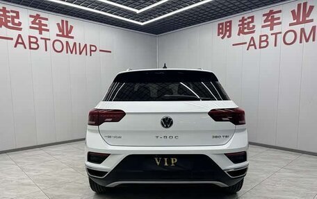 Volkswagen T-Cross I, 2021 год, 1 760 000 рублей, 5 фотография