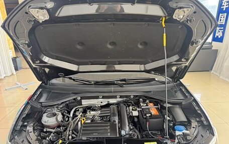 Volkswagen T-Roc I, 2022 год, 1 941 000 рублей, 14 фотография