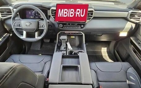 Toyota Tundra, 2025 год, 9 900 000 рублей, 15 фотография