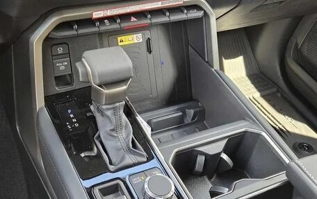 Toyota Tundra, 2025 год, 9 900 000 рублей, 27 фотография