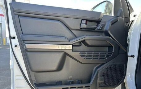 Toyota 4Runner, 2025 год, 8 940 000 рублей, 8 фотография