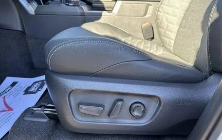 Toyota 4Runner, 2025 год, 8 940 000 рублей, 11 фотография