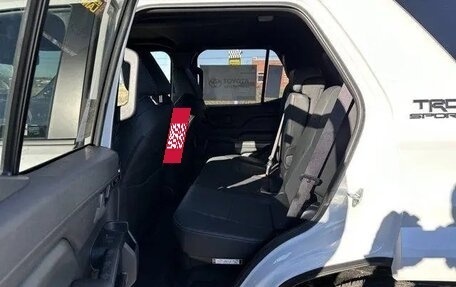 Toyota 4Runner, 2025 год, 8 940 000 рублей, 6 фотография