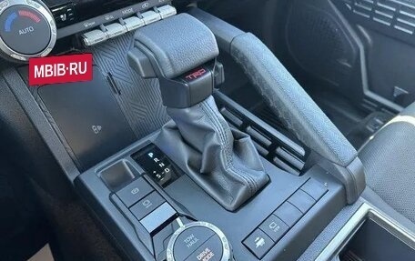 Toyota 4Runner, 2025 год, 8 940 000 рублей, 23 фотография