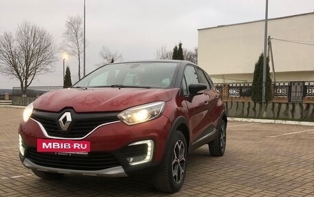 Renault Kaptur I рестайлинг, 2018 год, 1 400 000 рублей, 2 фотография