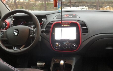Renault Kaptur I рестайлинг, 2018 год, 1 400 000 рублей, 10 фотография