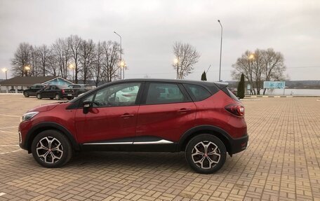 Renault Kaptur I рестайлинг, 2018 год, 1 400 000 рублей, 8 фотография