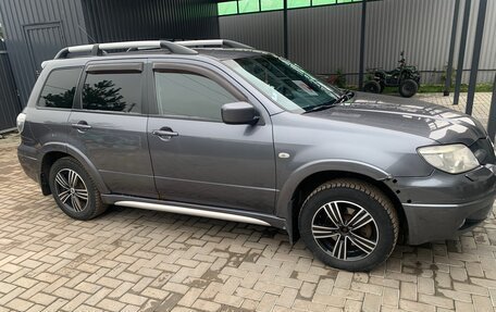 Mitsubishi Outlander III рестайлинг 3, 2006 год, 500 000 рублей, 3 фотография