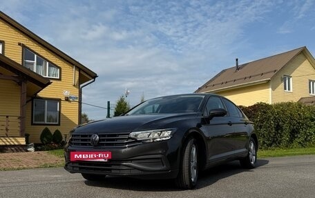 Volkswagen Passat B8 рестайлинг, 2021 год, 2 450 000 рублей, 3 фотография