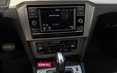 Volkswagen Passat B8 рестайлинг, 2021 год, 2 450 000 рублей, 11 фотография