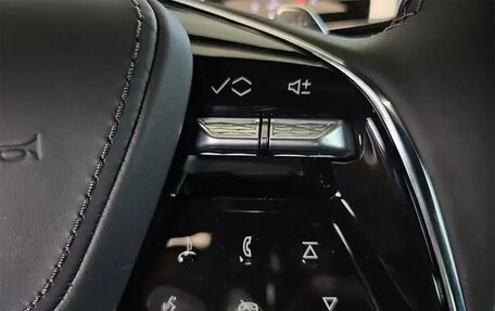 Cadillac Escalade V, 2025 год, 20 800 000 рублей, 19 фотография