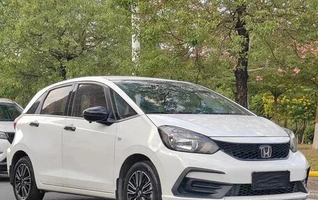 Honda Fit, 2022 год, 1 180 000 рублей, 3 фотография