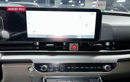 KIA Carnival, 2024 год, 5 790 000 рублей, 8 фотография