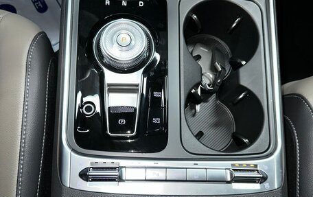 KIA Carnival, 2024 год, 5 790 000 рублей, 10 фотография