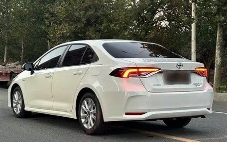 Toyota Corolla, 2025 год, 2 200 000 рублей, 4 фотография