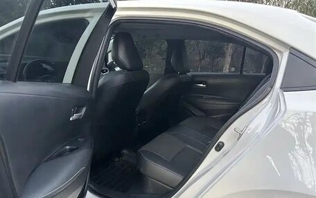 Toyota Corolla, 2025 год, 2 200 000 рублей, 10 фотография