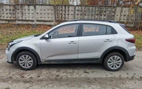 KIA Rio IV, 2021 год, 880 000 рублей, 4 фотография