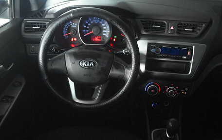 KIA Rio III рестайлинг, 2014 год, 900 000 рублей, 11 фотография